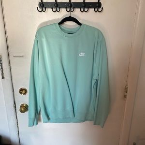 FREE SHIP - Nike Sportswear Club Sweatshirt Men’s (US L)